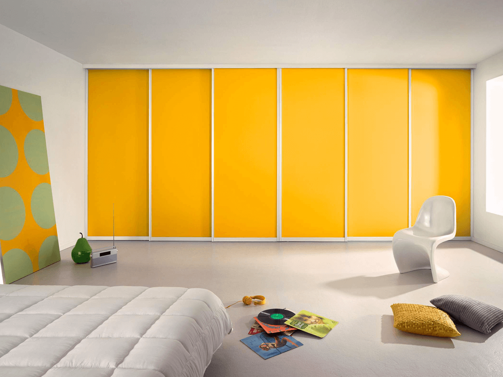 laquerd-glass-furniture3